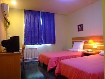 Home Inn Chongming Island West Road - Tsingtao Qingdao Esterno foto